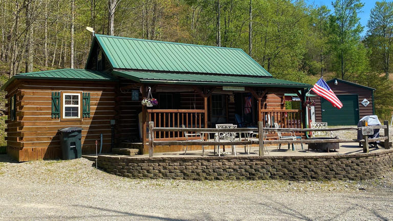 cabin in hocking hills