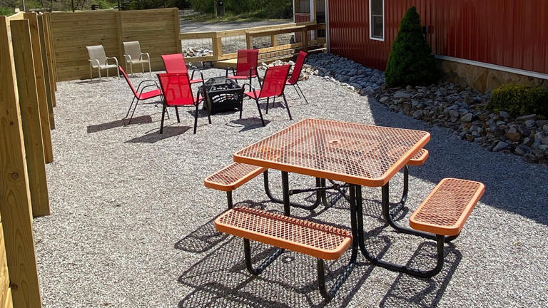 lodge in hocking hills lodge in hocking hills