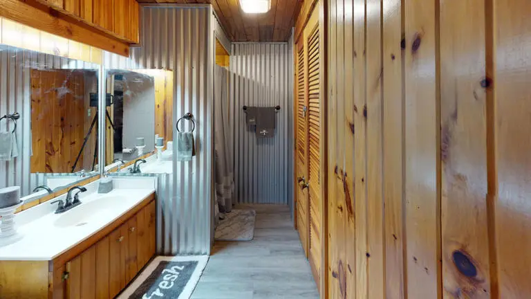 lodge in hocking hills