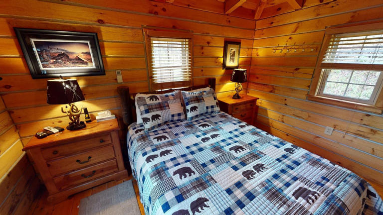 cabin in hocking hills