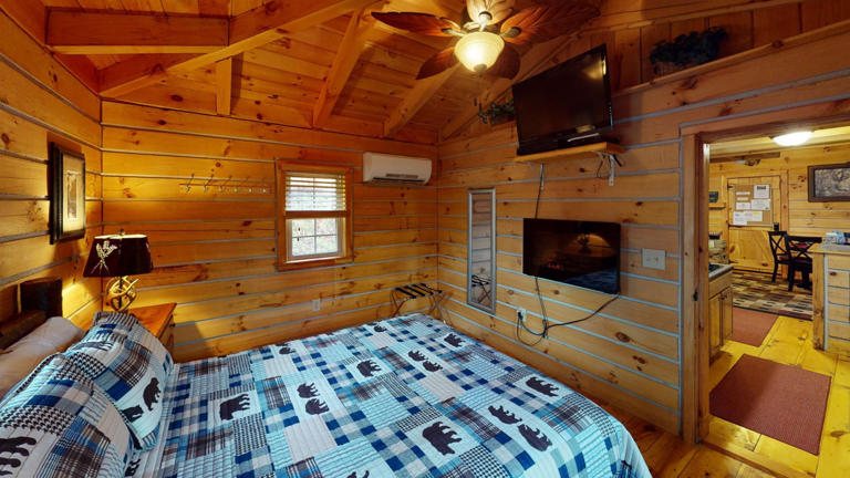 cabin in hocking hills