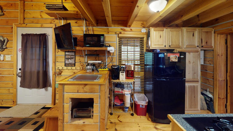 cabin in hocking hills